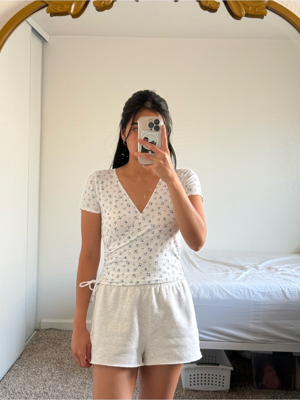 Hollister White Floral Wrap Short-Sleeve Top